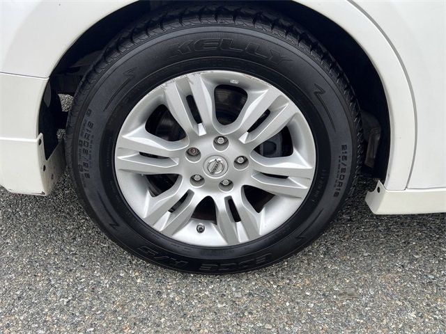 2010 Nissan Altima 4dr Sedan I4 CVT 2.5 S - 22973825 - 16