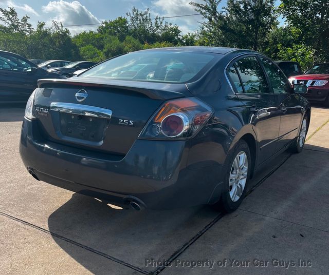 2010 Nissan Altima 4dr Sedan I4 CVT 2.5 S - 23039700 - 3