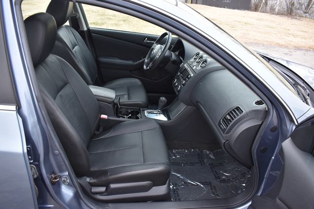 2010 Nissan Altima 4dr Sedan I4 CVT 2.5 SL - 22979123 - 25
