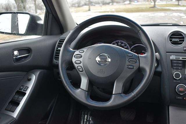2010 Nissan Altima 4dr Sedan I4 CVT 2.5 SL - 22979123 - 33