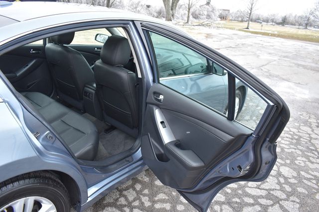 2010 Nissan Altima 4dr Sedan I4 CVT 2.5 SL - 22979123 - 47