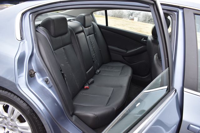 2010 Nissan Altima 4dr Sedan I4 CVT 2.5 SL - 22979123 - 4