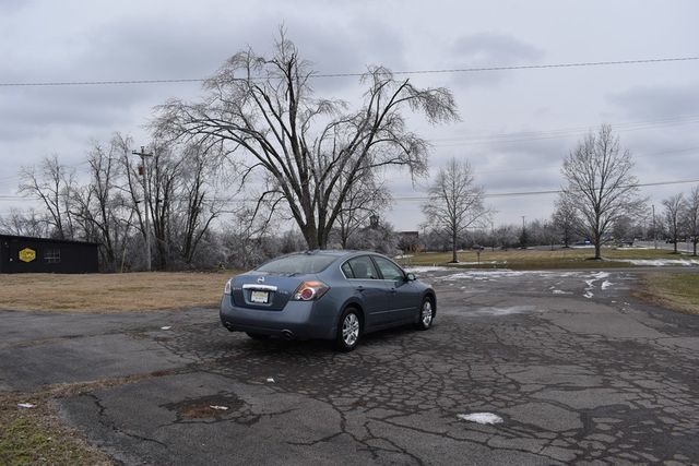2010 Nissan Altima 4dr Sedan I4 CVT 2.5 SL - 22979123 - 54