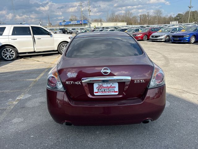2010 Nissan Altima 4dr Sedan I4 CVT 2.5 SL - 22987945 - 4