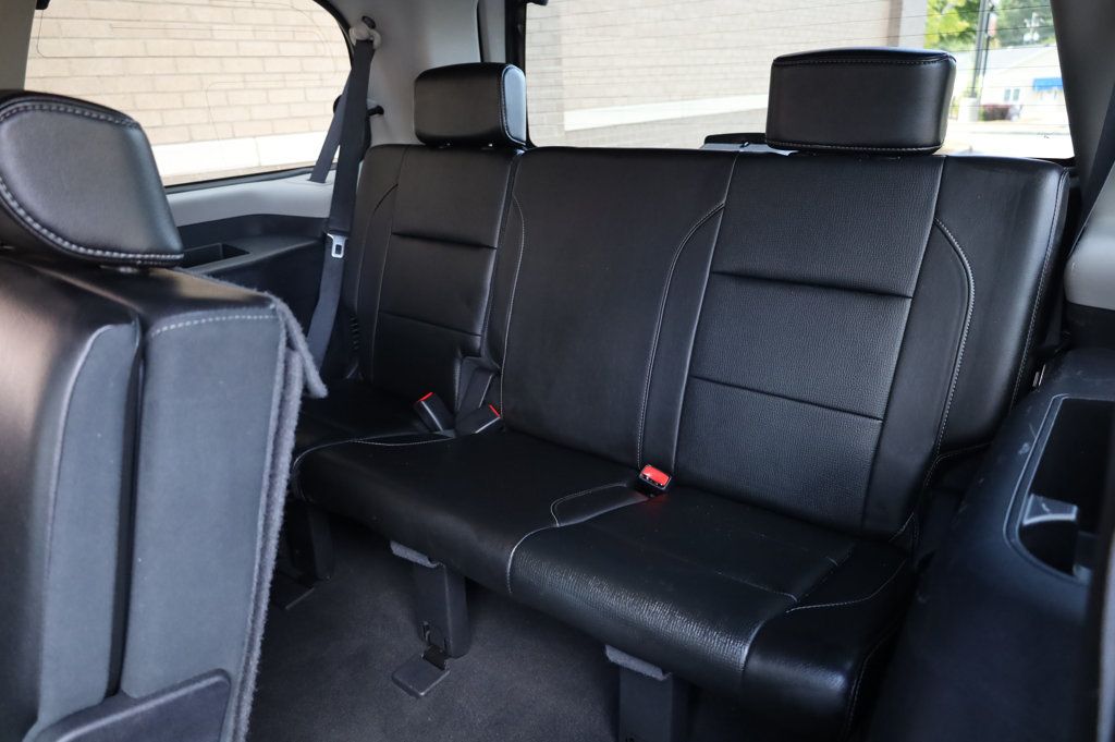 2010 Nissan Armada Platinum photo 17