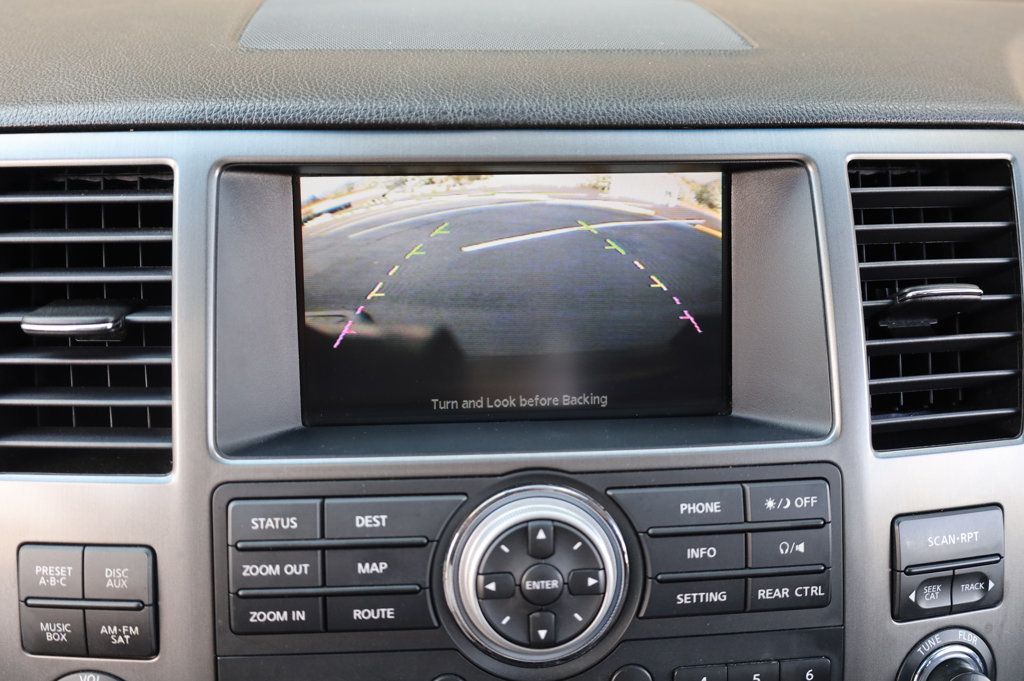 2010 Nissan Armada Platinum photo 33