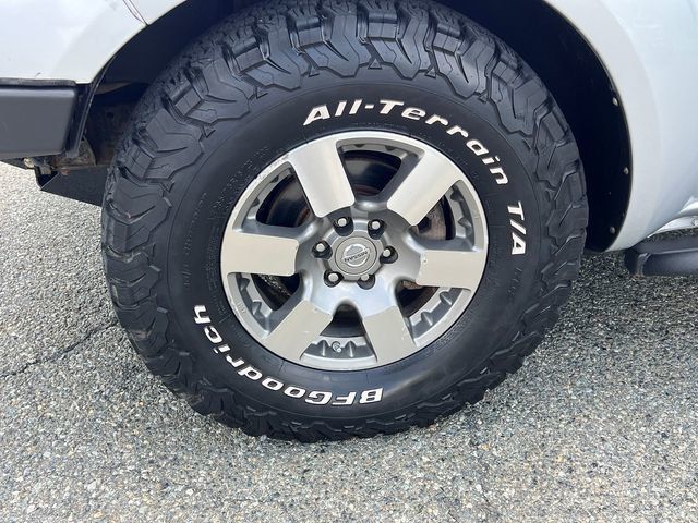 2010 Nissan Frontier 4WD Crew Cab SWB Automatic PRO-4X - 23074864 - 8