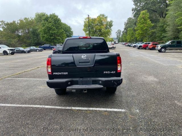 2010 Nissan Frontier PRO 4X - 23093058 - 2