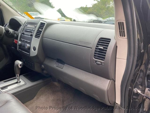 2010 Nissan Frontier PRO 4X - 23093058 - 5