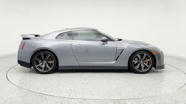 2010 Nissan GT-R 2dr Coupe Premium - 22954574 - 3