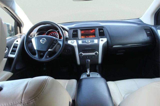 2010 Nissan Murano AWD 4dr LE - 23026149 - 7