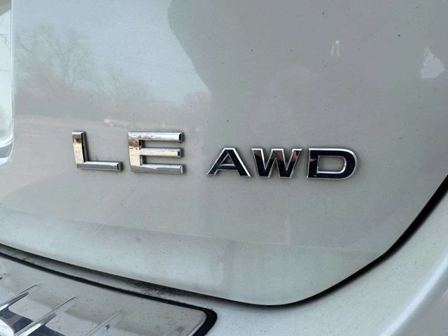 2010 Nissan Murano AWD 4dr LE - 23003901 - 9