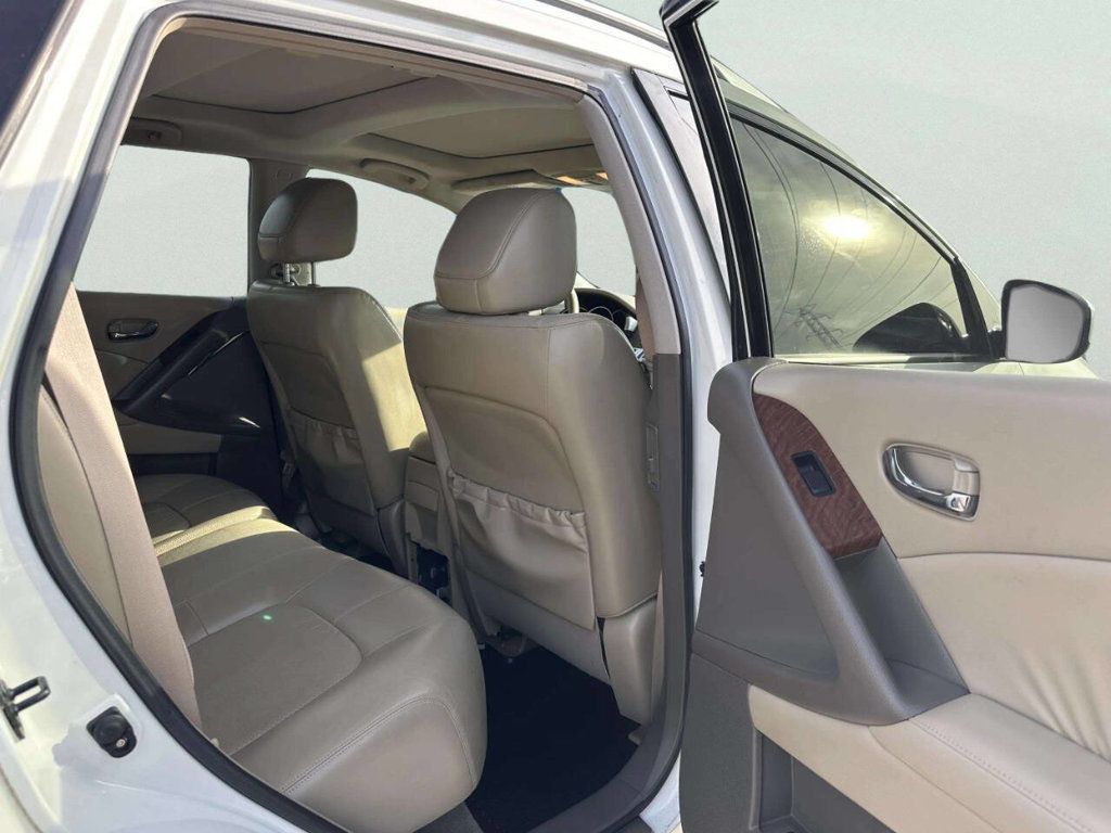 2010 Nissan Murano AWD 4dr LE - 23003901 - 19