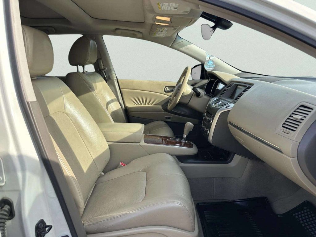 2010 Nissan Murano AWD 4dr LE - 23003901 - 22