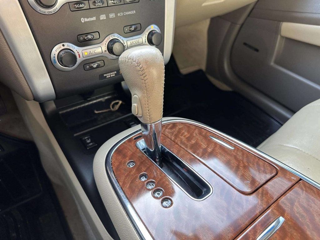 2010 Nissan Murano AWD 4dr LE - 23003901 - 30