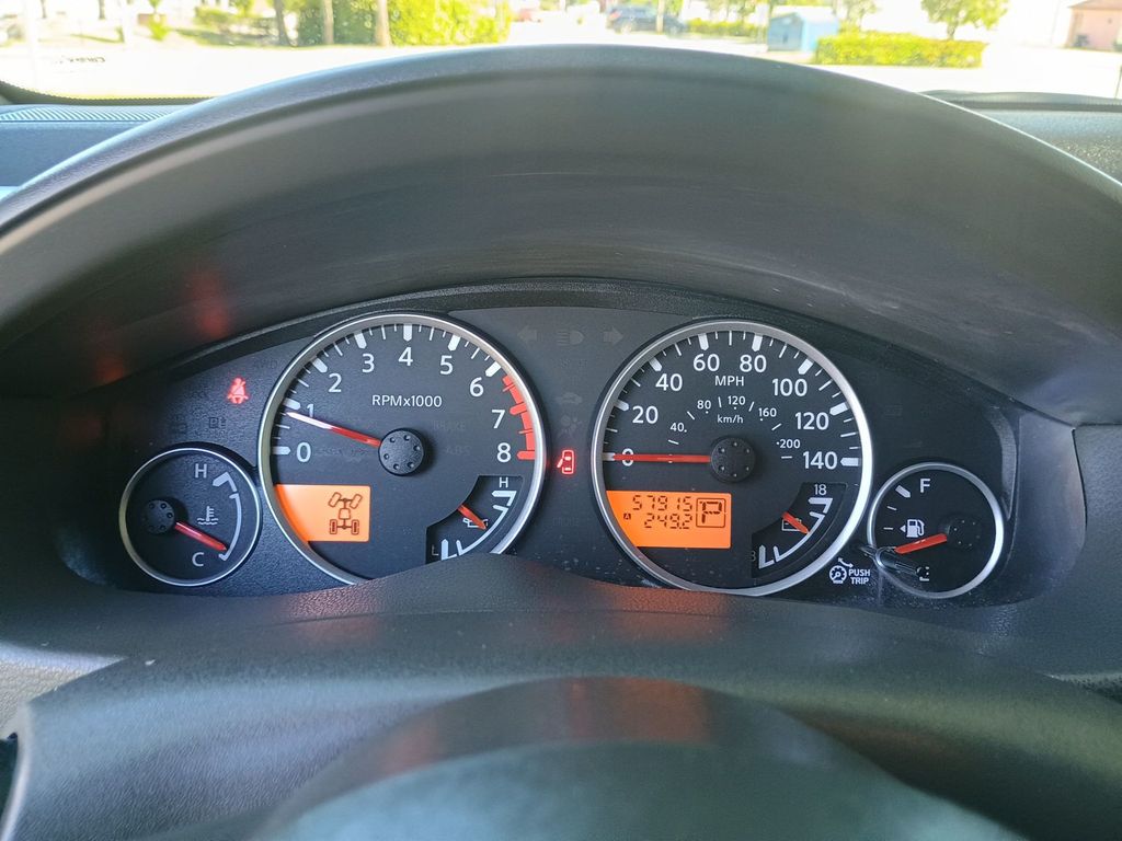 2010 Nissan Pathfinder 4WD 4dr V6 S 57000 Miles Florida SUV - 22946126 - 28