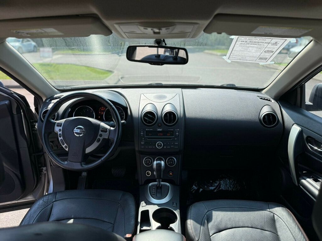2010 Nissan Rogue SL photo 13