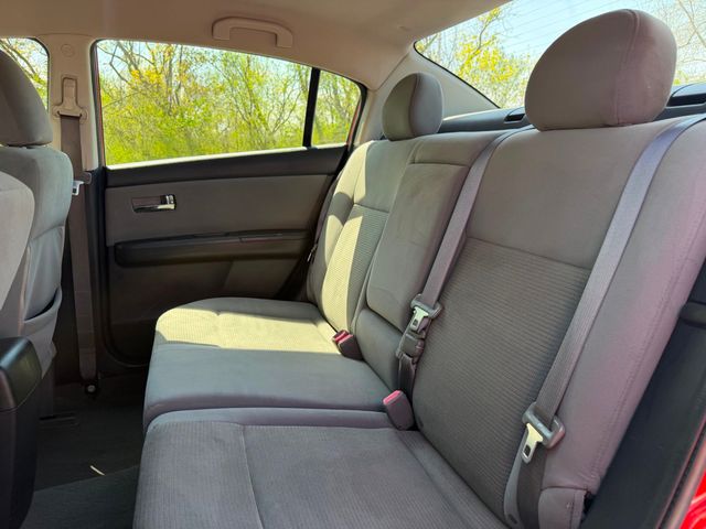 2010 Nissan Sentra 4dr Sedan I4 CVT 2.0 - 23018761 - 19
