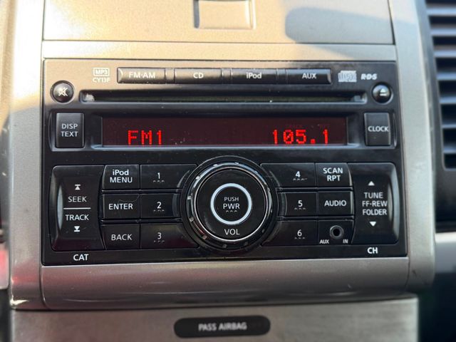 2010 Nissan Sentra 4dr Sedan I4 CVT 2.0 - 23018761 - 26