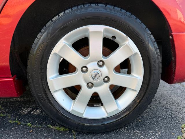 2010 Nissan Sentra 4dr Sedan I4 CVT 2.0 - 23018761 - 32