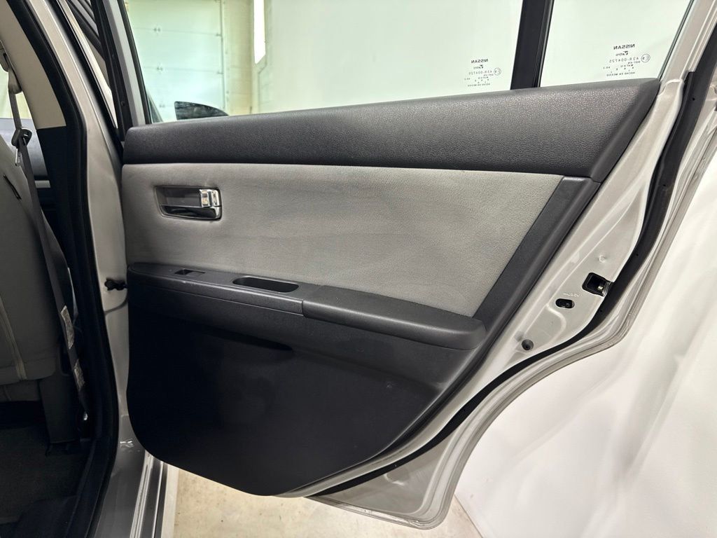 2010 Nissan Sentra 4dr Sedan I4 CVT 2.0 SR - 23058484 - 22