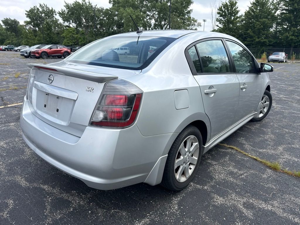 2010 Nissan Sentra 4dr Sedan I4 CVT 2.0 SR - 23058484 - 5