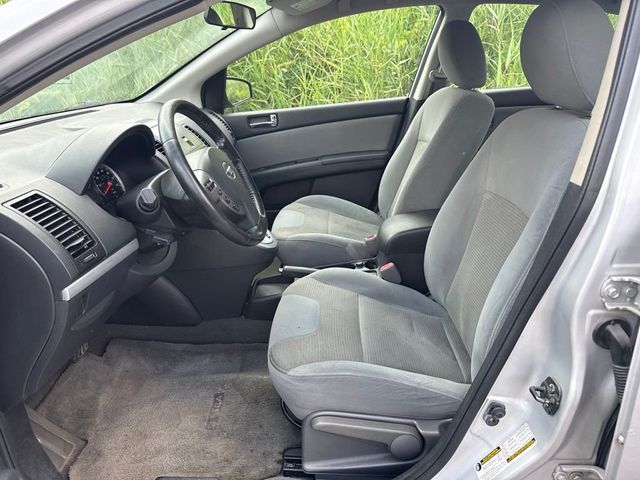 2010 Nissan Sentra 4dr Sedan I4 CVT 2.0 SR - 23058484 - 8