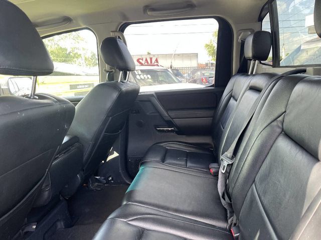 2010 Nissan Titan XE - 23067480 - 6