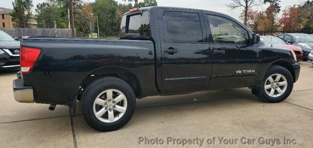 2010 Nissan Titan XE - 22959008 - 11