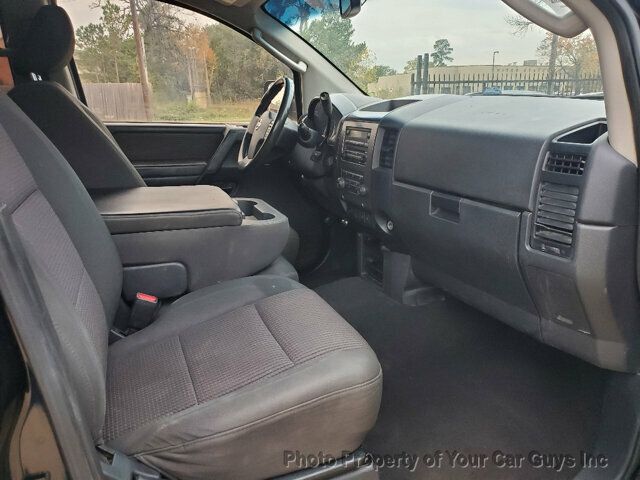 2010 Nissan Titan XE - 22959008 - 20