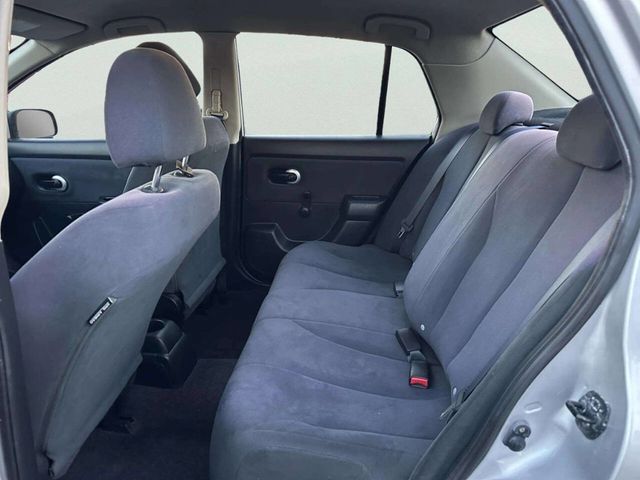 2010 Nissan Versa 4dr Sedan I4 Automatic 1.6 - 22986785 - 12