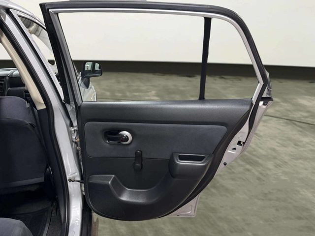 2010 Nissan Versa 4dr Sedan I4 Automatic 1.6 - 23057770 - 16