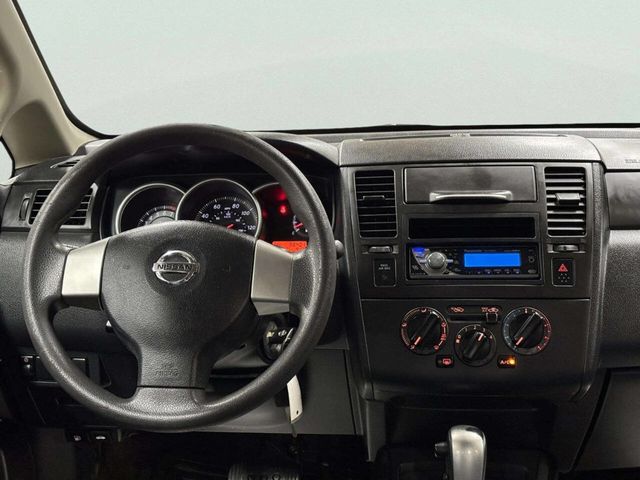 2010 Nissan Versa 4dr Sedan I4 Automatic 1.6 - 23057770 - 21