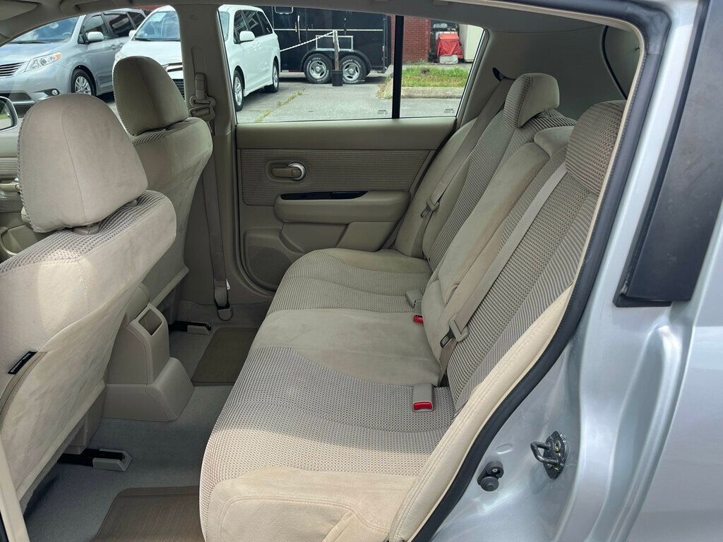 2010 Nissan Versa 4dr Sedan I4 Automatic 1.8 SL - 22882083 - 12