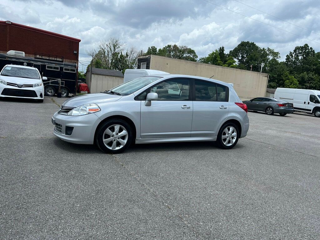2010 Nissan Versa 4dr Sedan I4 Automatic 1.8 SL - 22882083 - 2