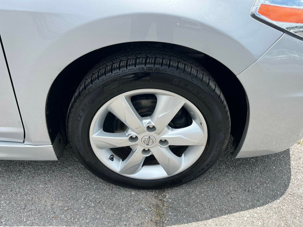 2010 Nissan Versa 4dr Sedan I4 Automatic 1.8 SL - 22882083 - 8