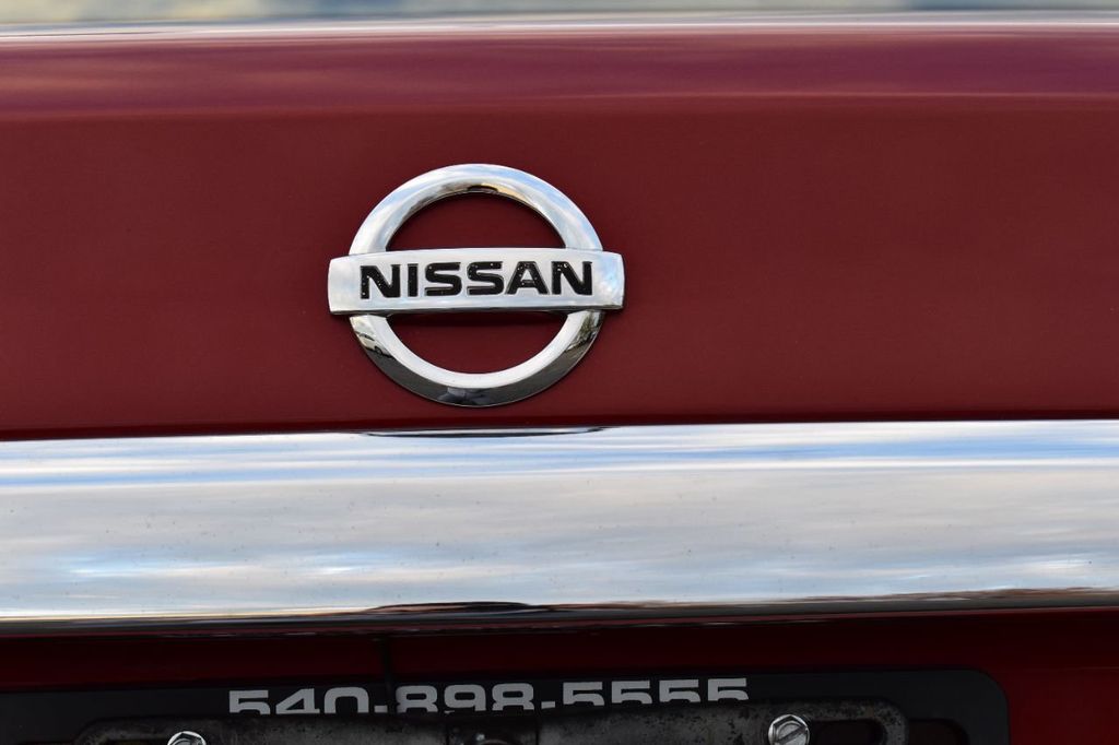 2010 Nissan Versa 4dr Sedan I4 Manual 1.8 S - 21676801 - 42