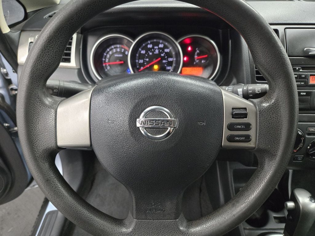 2010 Nissan Versa 5dr Hatchback I4 Automatic 1.8 S - 22936513 - 13