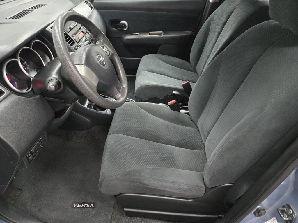 2010 Nissan Versa 5dr Hatchback I4 Automatic 1.8 S - 22936513 - 6