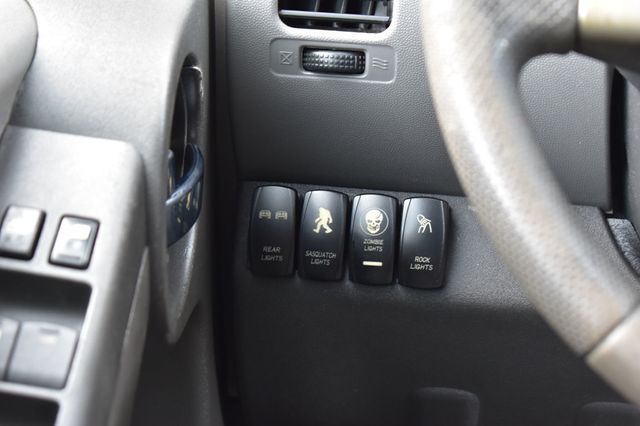 2010 Nissan Xterra Off Road - 23058614 - 19