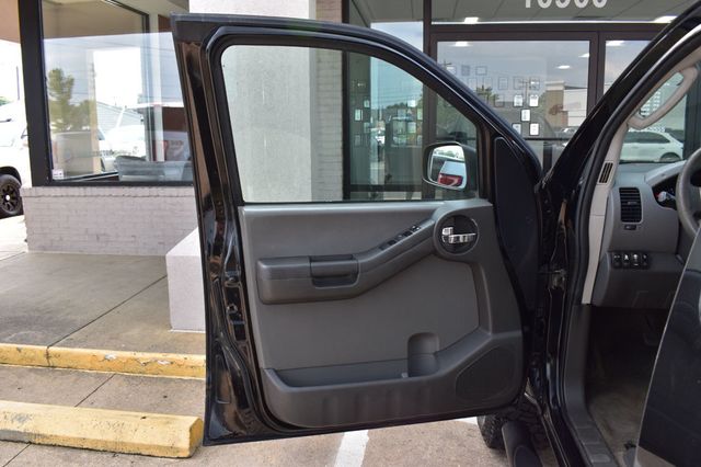 2010 Nissan Xterra Off Road - 23058614 - 24