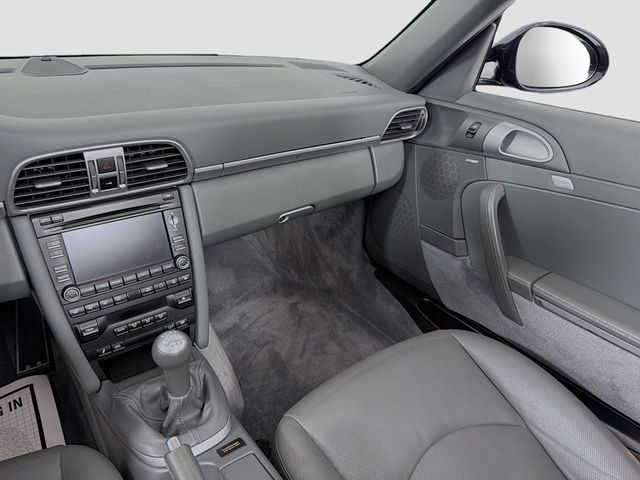 2010 Porsche 911 2dr Cabriolet Carrera 4S - 23012520 - 24