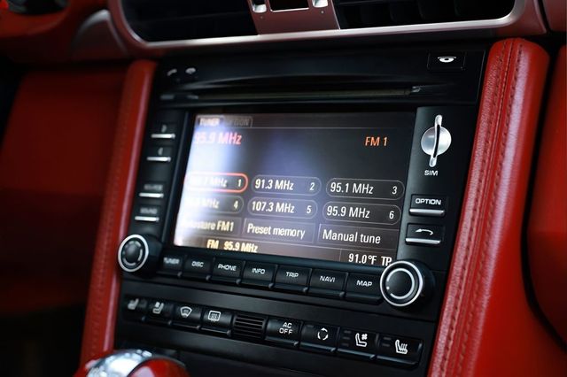 2010 Porsche 911 2dr Cabriolet Turbo - 23057967 - 39
