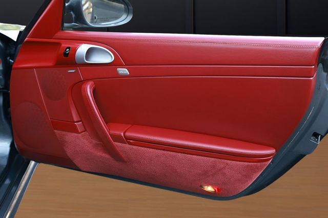 2010 Porsche 911 2dr Cabriolet Turbo - 23057967 - 40