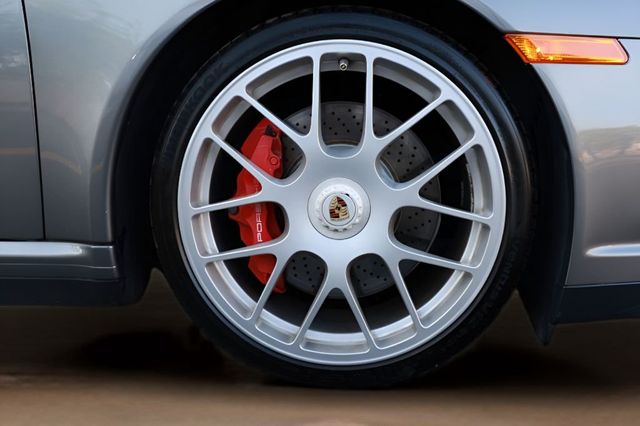 2010 Porsche 911 2dr Cabriolet Turbo - 23057967 - 41