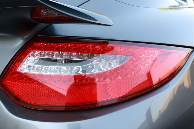 2010 Porsche 911 2dr Cabriolet Turbo - 23057967 - 43