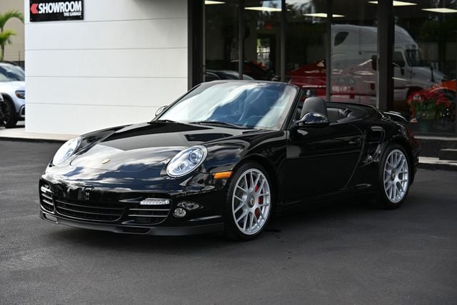 2010 Porsche 911 2dr Cabriolet Turbo - 22962948 - 0