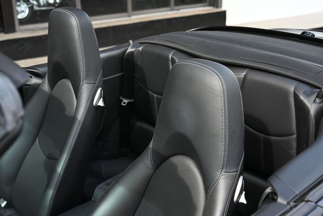 2010 Porsche 911 2dr Cabriolet Turbo - 22962948 - 19