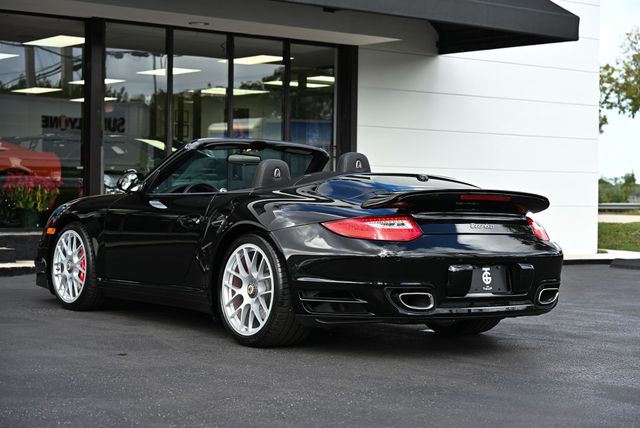 2010 Porsche 911 2dr Cabriolet Turbo - 22962948 - 21