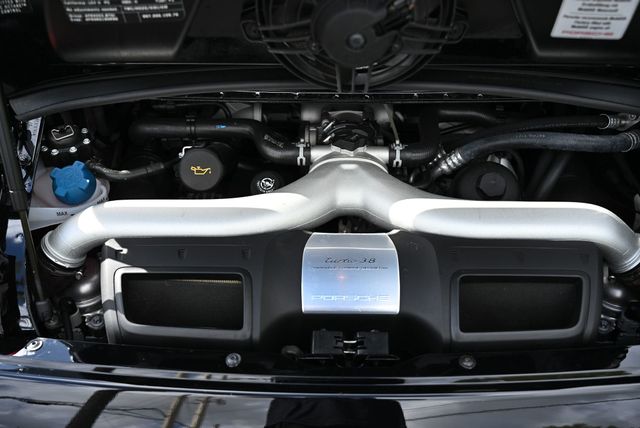 2010 Porsche 911 2dr Cabriolet Turbo - 22962948 - 38